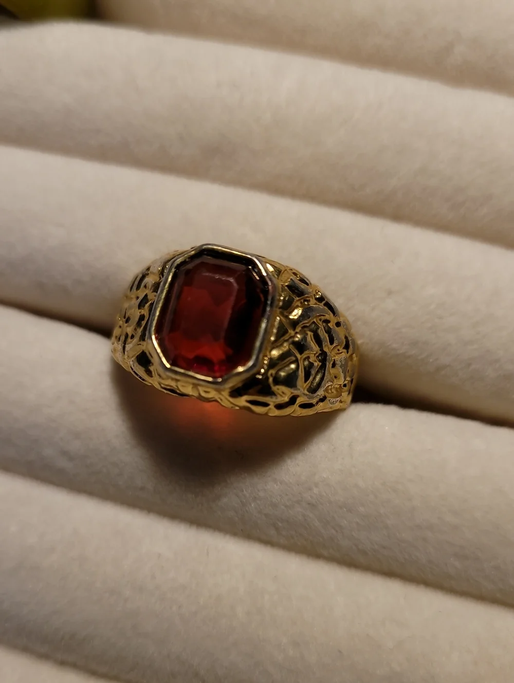 Men's Ring Gold Ruby Fashion